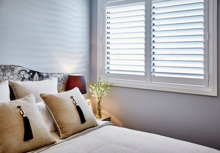 bedroom-shutters